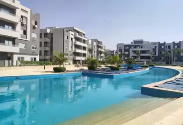 Apartment for sale, area of 95 square meters, in Obour City, High City Compound