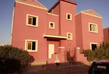 https://aqarmap.com.eg/en/listing/4728519-for-sale-cairo-el-sheikh-zayed-city-lshykh-zyd-ljdyd-golf-el-solimanya