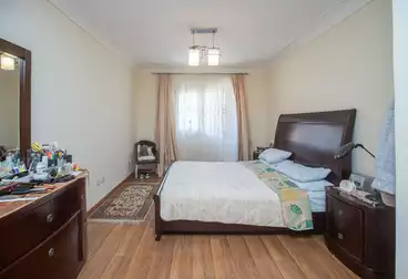 Apartment for sale 300 m in Sidi Bishr (steps from the sea) 