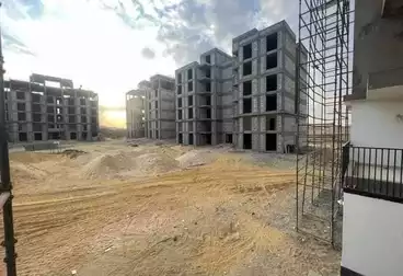 https://aqarmap.com.eg/ar/listing/4863461-for-sale-cairo-6th-of-october-hadaeq-october-kmbwnd-fy-hdyq-ktwbr-eco-west-compound-new-city-development