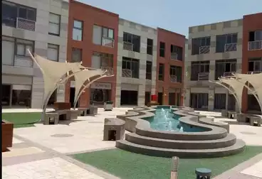 https://aqarmap.com.eg/ar/listing/4895250-for-sale-cairo-el-sheikh-zayed-city-compounds-the-courtyard-mall-dorra