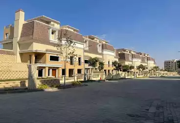 A Ready to move S-Villa with garden resale in Sarai Mostakbal City