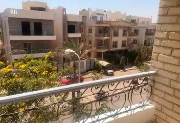 https://aqarmap.com.eg/en/listing/4941268-for-rent-cairo-new-cairo-el-ahyaa-fifth-neighborhood-street-35