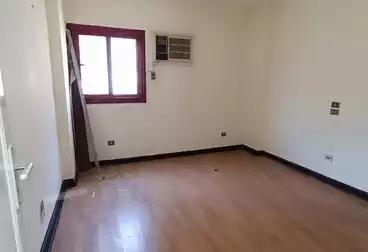 https://aqarmap.com.eg/ar/listing/4952912-for-rent-cairo-mokattam-lhdb-l-ly-shareaa-9