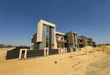 https://aqarmap.com.eg/ar/listing/4927025-for-sale-cairo-el-sheikh-zayed-city-lshykh-zyd-ljdyd-zayard-palmier