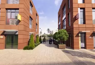 https://aqarmap.com.eg/ar/listing/4972398-for-sale-cairo-el-sheikh-zayed-city-compounds-the-courtyard-mall-dorra