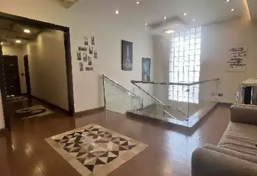 https://aqarmap.com.eg/ar/listing/4975378-for-sale-cairo-new-cairo-sharq-el-akadamiya-al-tahrir-st