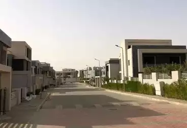 https://aqarmap.com.eg/ar/listing/4977779-for-sale-cairo-el-sheikh-zayed-city-compounds-el-karma-4