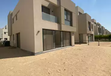 Separate Villa For sale in Al Burouj Compound - Capital Group