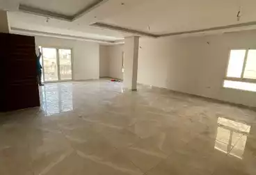 Ground floor for rent banfsg villa's 