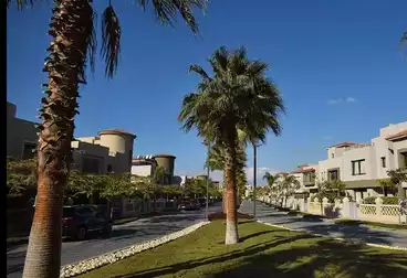 https://aqarmap.com.eg/en/listing/4988786-for-sale-cairo-6th-of-october-compounds-palm-hills-october-golf-extension