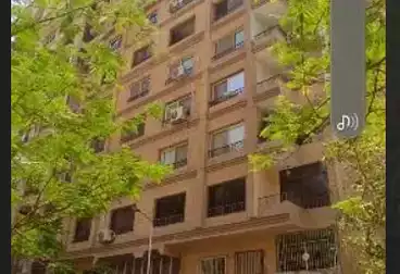 https://aqarmap.com.eg/ar/listing/4997628-for-sale-cairo-dokki-mydn-msjd-lshb