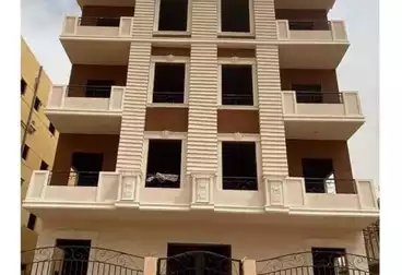 https://aqarmap.com.eg/en/listing/4996460-for-sale-cairo-badr-city-hai-el-ashgar-featured-neighborhood-bait-el-watan-rd