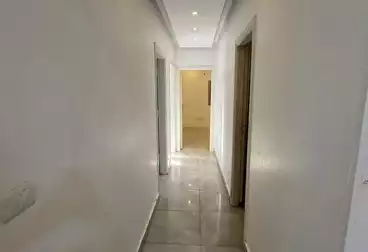 Apartment with Garden For rent in The First Area - Lotus North