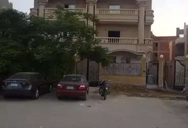 https://aqarmap.com.eg/ar/listing/5010919-for-sale-cairo-el-shorouk-lhy-lthlth-shrq-neighbourhood-5