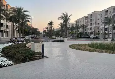 https://aqarmap.com.eg/ar/listing/5020930-for-rent-cairo-new-cairo-compounds-mivida-mivida-business-park-emaar