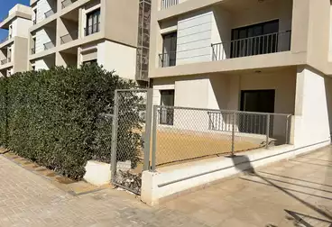 https://aqarmap.com.eg/en/listing/5035930-for-sale-cairo-new-cairo-compounds-fifth-square