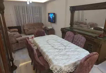 https://aqarmap.com.eg/ar/listing/5043453-for-rent-cairo-heliopolis-ard-el-golf-mobarak-st