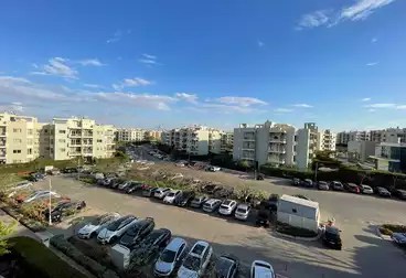 https://aqarmap.com.eg/ar/listing/5048320-for-sale-cairo-el-sheikh-zayed-city-compounds-dh-drys