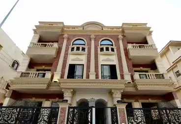 https://aqarmap.com.eg/ar/listing/5054416-for-sale-cairo-new-cairo-el-yassamin-el-yasmeen-3-mohamed-rahim-st