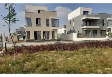 https://aqarmap.com.eg/en/listing/5059508-for-sale-cairo-new-cairo-compounds-villette-vy-ryzydns-villette