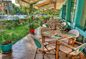 Fully finished Restaurant - 200 sqm + Outdoor area for Rent  in Maadi  - MA-AD 4