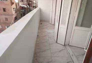 https://aqarmap.com.eg/ar/listing/5063708-for-rent-alexandria-miami-iskandar-ibrahim-st