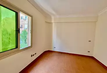 https://aqarmap.com.eg/ar/listing/5068888-for-rent-cairo-new-cairo-ganob-el-akadamiya-south-academy-a-zaid-ebn-haretha-st