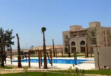 للبيع فى حايا الساحل الشمالى راس الحكمة شالية 83م كورنر تكملة اقساط Pool View