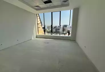 https://aqarmap.com.eg/ar/listing/5071147-for-rent-cairo-new-cairo-90th-street-90th-between-mountain-view-roundabout-and-auc