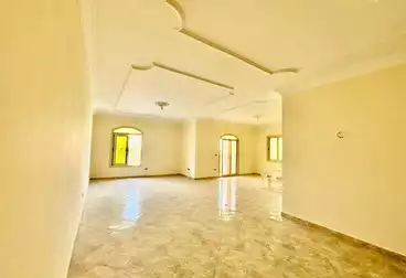 Apartments For rent in Al Mekdad Ibn Omar Street