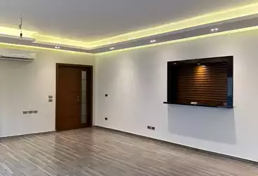 https://aqarmap.com.eg/en/listing/5074566-for-rent-cairo-new-cairo-compounds-villette-kmbwnd-sky-kwndwz-swdyk-villette