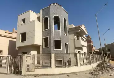 Villas For sale in Green Ville Compound - Hayah