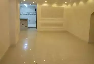 Apartment with Garden For sale - 3 rooms - floor 0