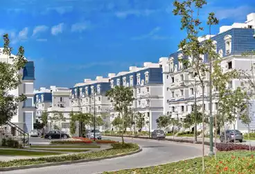 Apartment for sale in Aliva Mostakbal City