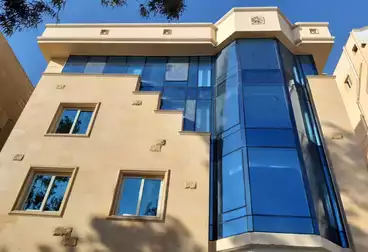 Administrative Building For rent in El Nasr St