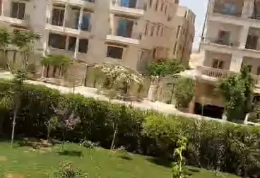 شقق للبيع - 3 غرف - بالدور 1