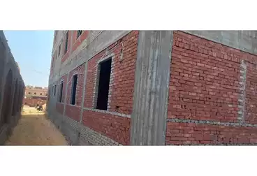 شقة بالحديقة للبيع - 3 غرف - بالدور 3