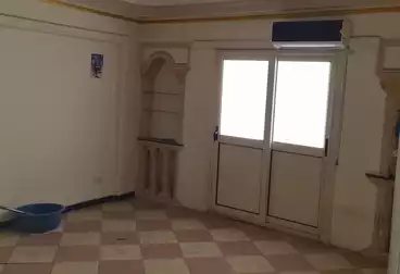 Apartments For sale - 2 rooms - floor 4