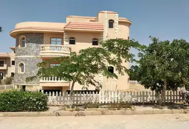 Separate Villa For sale - 5 rooms