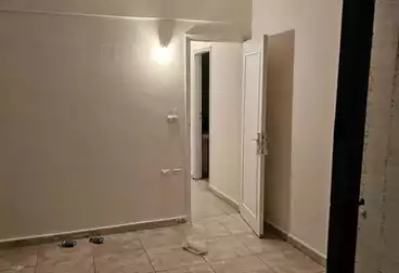 Apartments For rent - 3 rooms - floor 4