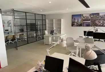 Offices For rent - 3 rooms - floor 1