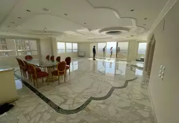 Administrative For rent - 4 rooms - floor 6