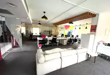 Administrative For rent - 4 rooms - floor 2