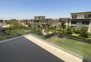 Apartments For sale - 4 rooms - floor 2