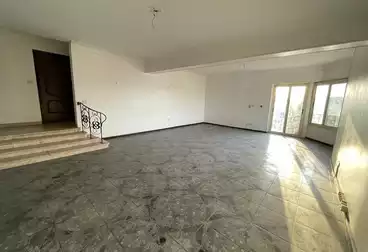 Administrative For rent - 6 rooms - floor 4