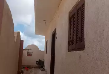 منزل / بيت للبيع - 3 غرف