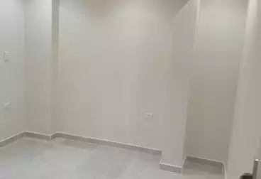 Apartments For sale - 3 rooms - floor 5