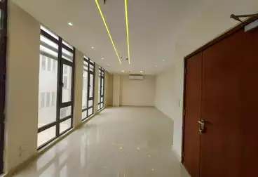 Administrative For rent - floor 1
