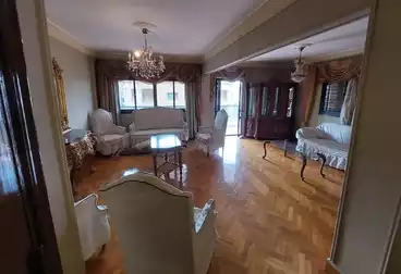 Apartments For sale - 2 rooms - floor 7